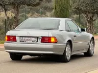 Usado Mercedes SL500 320 CV (235 kW) 1992 Gris Descapotable