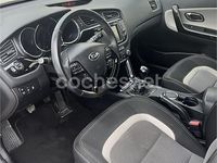 Usado Kia Ceed GT 128 CV (94 kW) 2015 Negro Berlina