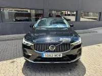 Usado Volvo XC60 Core 351 CV (258 kW) 2023 Negro SUV