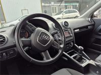 Käytetty Audi A3 Attraction 105 HP (77 kW) 2011 Valkoinen Viistoperä