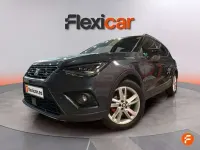 Usado Seat Arona FR 116 CV (85 kW) 2020 Gris SUV