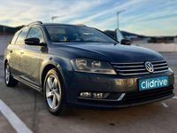 Usado VW Passat Advance 105 CV (77 kW) 2011 Gris Familiar