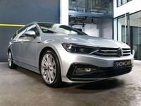 Usado VW Passat R-line 150 CV (110 kW) 2022 Gris Familiar