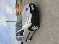 Usado Peugeot TePee Access 92 CV (67 kW) 2012 Gris Van