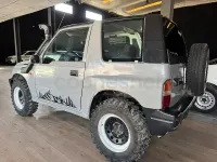 Usado Suzuki Vitara 81 CV (59 kW) 1990 Gris / plata Familiar