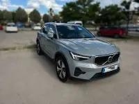Usado Volvo XC40 Core 163 CV (119 kW) 2024 Gris SUV