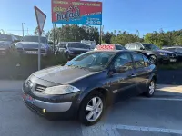 Usado Renault Mégane Authentique 115 CV (84 kW) 2005 Gris / plata Berlina