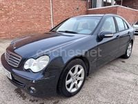 Usado Mercedes C220 Elegance 150 CV (110 kW) 2004 Azul Berlina