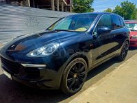 Käytetty Porsche Cayenne 262 HP (192 kW) 2015 Musta Katumaasturi