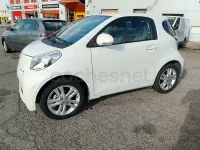 Usado Toyota iQ 98 CV (72 kW) 2013 Blanco Utilitario
