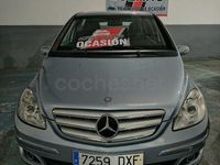 Usado Mercedes B200 136 CV (100 kW) 2006 Azul Monovolumen
