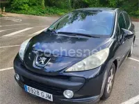Usado Peugeot 207 95 CV (69 kW) 2008 Negro Berlina