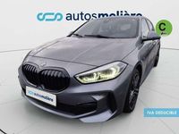 Usado BMW 118 Comfort Edition 136 CV (100 kW) 2023 Gris Utilitario