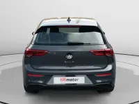 Usado VW Golf VIII Life 110 CV (80 kW) 2024