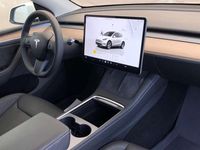 Usado Tesla Model Y Long Range AWD 274 kW (373 CV) 2024 Blanco SUV