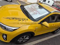 Begagnad Kia Stonic 100 HK (73 kW) 2023 Gul SUV