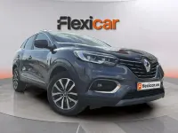 Usado Renault Kadjar Zen 140 CV (102 kW) 2021 Gris SUV