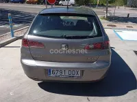 Usado Seat Ibiza Stella 75 CV (55 kW) 2005 Gris / plata Utilitario