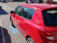 Usado Skoda Fabia Style 90 CV (66 kW) 2011 Rojo Berlina