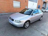 Usado Audi A3 Attraction 130 CV (95 kW) 2002 Gris / plata Utilitario