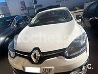 Usado Renault Mégane LIMITED 115 CV (84 kW) 2015 Blanco Berlina