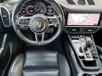 Usado Porsche Cayenne Platinum Edition 462 CV (339 kW) 2021 Gris / plata SUV