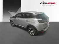 Usado Peugeot 3008 Allure 180 CV (132 kW) 2024 Gris / plata SUV