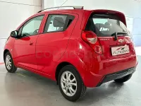 Usado Chevrolet Spark LT 81 HP (59 kW) 2013 Vermelho Citadino
