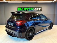 Usado Mercedes A45 AMG 381 CV (280 kW) 2016 Violeta / lila Berlina