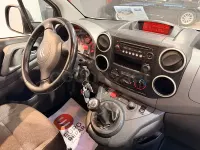 Usado Citroën Berlingo Feel 100 CV (73 kW) 2018 Blanco Monovolumen