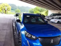 Usado Peugeot 2008 Allure 101 CV (74 kW) 2023 Azul SUV