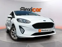 Usado Ford Fiesta Active 86 CV (63 kW) 2018 Blanco Utilitario