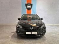 Usado Opel Astra Business 110 CV (80 kW) 2016 Negro Familiar
