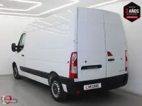 Usado Renault Master 145 CV (106 kW) 2018 Blanco Van