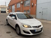 Używany Opel Astra Selective 110 KM (80 kW) 2015 Biały Sedan/Limuzyna