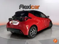 Usado Toyota Yaris Hybrid Edition 116 CV (85 kW) 2021 Rojo