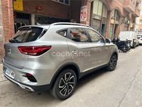 Usado MG ZS Luxury 111 CV (81 kW) 2023 Gris / plata SUV