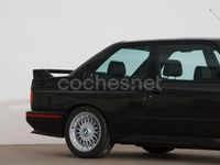 Usado BMW M3 215 CV (158 kW) 1987 Negro Berlina
