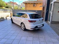 Usado Seat Leon FR 150 CV (110 kW) 2016 Blanco Familiar