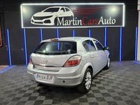 Usado Opel Astra Enjoy 105 CV (77 kW) 2005 Gris / plata Berlina