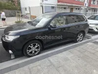 Usado Mitsubishi Outlander 150 CV (110 kW) 2013 Negro SUV