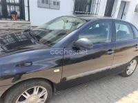 Usado Seat Ibiza Reference 85 CV (62 kW) 2006 Negro Utilitario