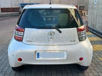 Usado Toyota iQ 99 CV (72 kW) 2009 Blanco Utilitario