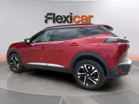 Usado Peugeot 2008 Allure 131 CV (96 kW) 2023 Rojo SUV