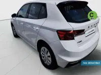 Usado Skoda Fabia Ambition 80 CV (58 kW) 2023 Blanco Utilitario
