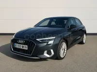 Usado Audi A3 Advanced Plus 110 CV (80 kW) 2023 Gris / plata Berlina