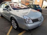 Usado Renault Vel Satis Privilege 150 CV (110 kW) 2005 Gris / plata Utilitario