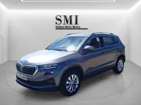 Usado Skoda Karoq Selection 150 CV (110 kW) 2024 Gris SUV