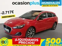 Usado Hyundai i30 140 CV (102 kW) 2020 Rojo Familiar