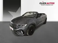 Usado VW T-Roc R-line 150 CV (110 kW) 2022 Gris / plata SUV